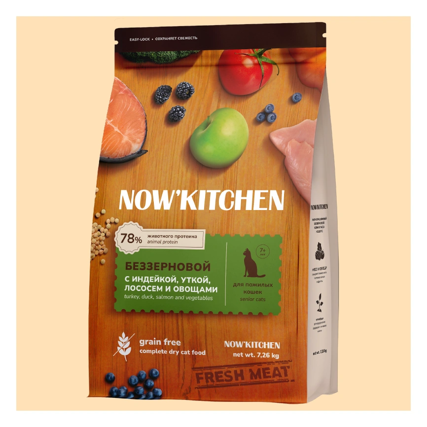 Сухой корм NOW'KITCHEN Fresh Senior Turkey, Duck & Salmon для кошек старше 7 лет со свежей индейкой, с индейкой, уткой и лососем, 7,26 кг фото 1
